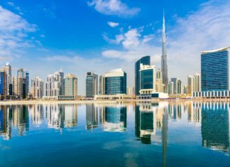 Panorama denního Dubaje | masterlu/123RF.com