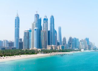 Pobřeží v Dubaji | irynarasko/123RF.com