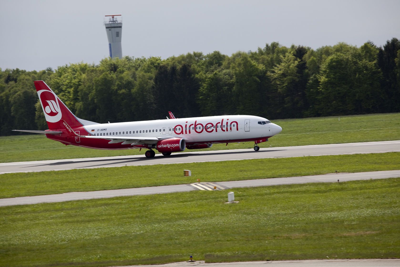 Přistávající letadlo společnosti Air Berlin | macgyverhh/123RF.com Přistávající letadlo společnosti Air Berlin | macgyverhh/123RF.com