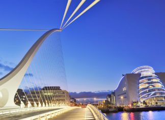 Most Samuela Becketta v Dublinu | jordachelr/123RF.com