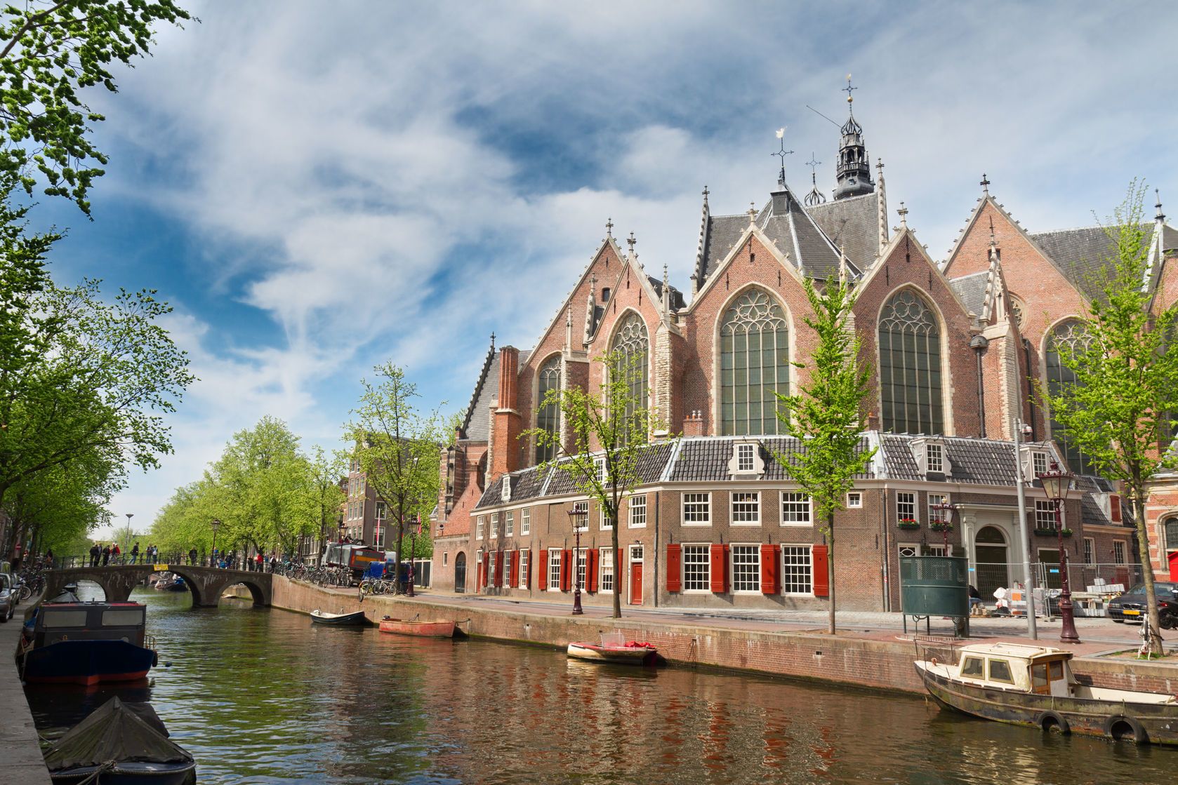 Kostel Oude Kerk v Amsterdamu | neirfy/123RF.com